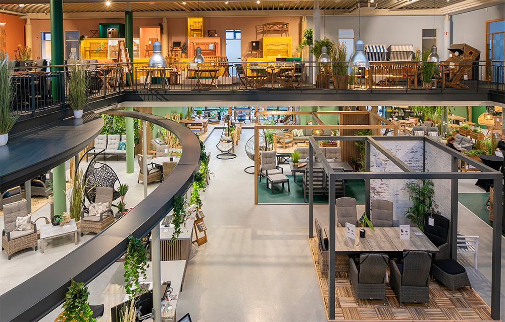 Shooting_Ausstellung_oben_und_unten_Apen